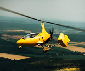 10 OCTOBER Calidus 916 iS 225 km h Martin Rinderknecht Digicopter Shot in Hildesheim Germany scaled e19da1d2 AutoGyro